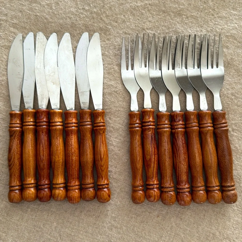 VTG | Wooden Handle Stainless Steel Flatware🍴